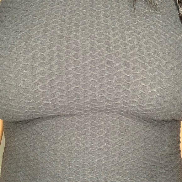 Black mock neck dress - Picture 5 of 5